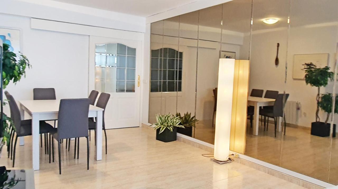 Neptuno 27 - Primera Linea De Playa Apartment